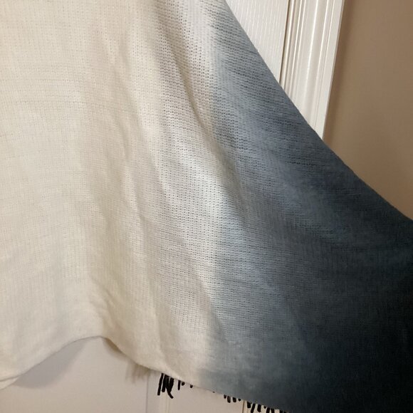 Poncho Women's Color Block Cream Black One Size Fits All Fringe Tassels Bolero - Picture 2 of 4